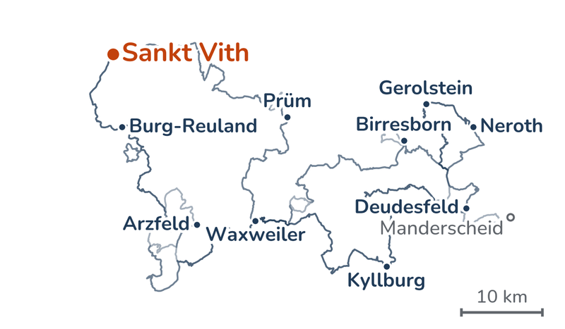 Overzicht van de routes: van Sankt Vith via Prüm en Waxweiler naar Birresborn en de lunch in Neroth, dan via Gerolstein en Deudesfeld naar Kyllburg en Waxweiler, en via Arzfeld en Burg-Reuland terug naar Sankt Vith.